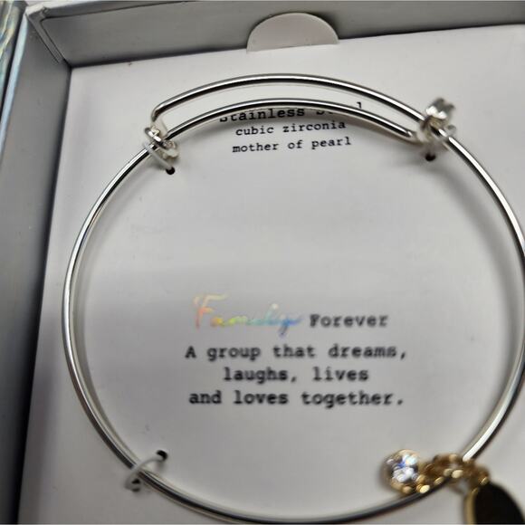 Family Forever Bracelot Gift Idea New in Package Cubic Zirconia Mother of Pearl - Picture 3 of 9